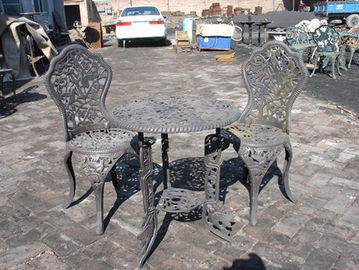 Aluminum Cast Iron Table And Chairs / Powder Coating Cast Iron Table Ends