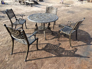 Green Outdoor View Cast Iron Garden Furniture Set Weather Resistant For Restaurant